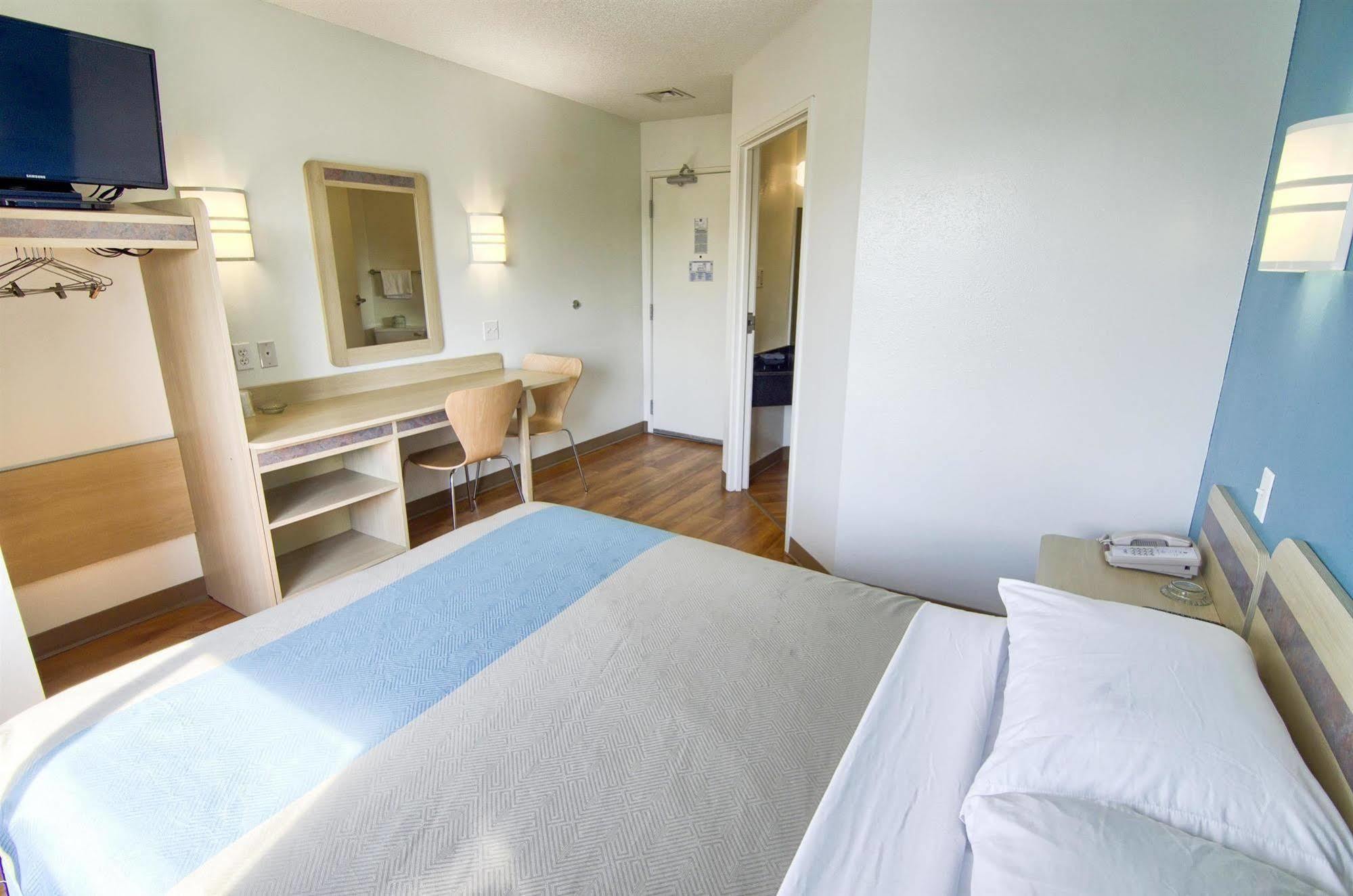 Motel 6-Portsmouth, Nh Экстерьер фото